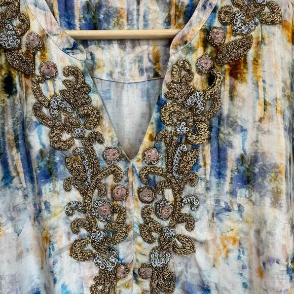 Soft Surroundings Embellished Peasant Top M Boho Floral Tunic Sparkle Beaded - Picture 3 of 10